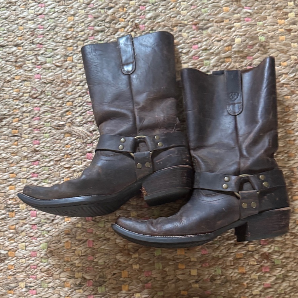 Ariat Dark Brown Leather moto cowgirl leather Boots